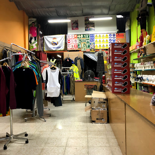 Tiendas de ropa de trabajo y uniformes en Málaga